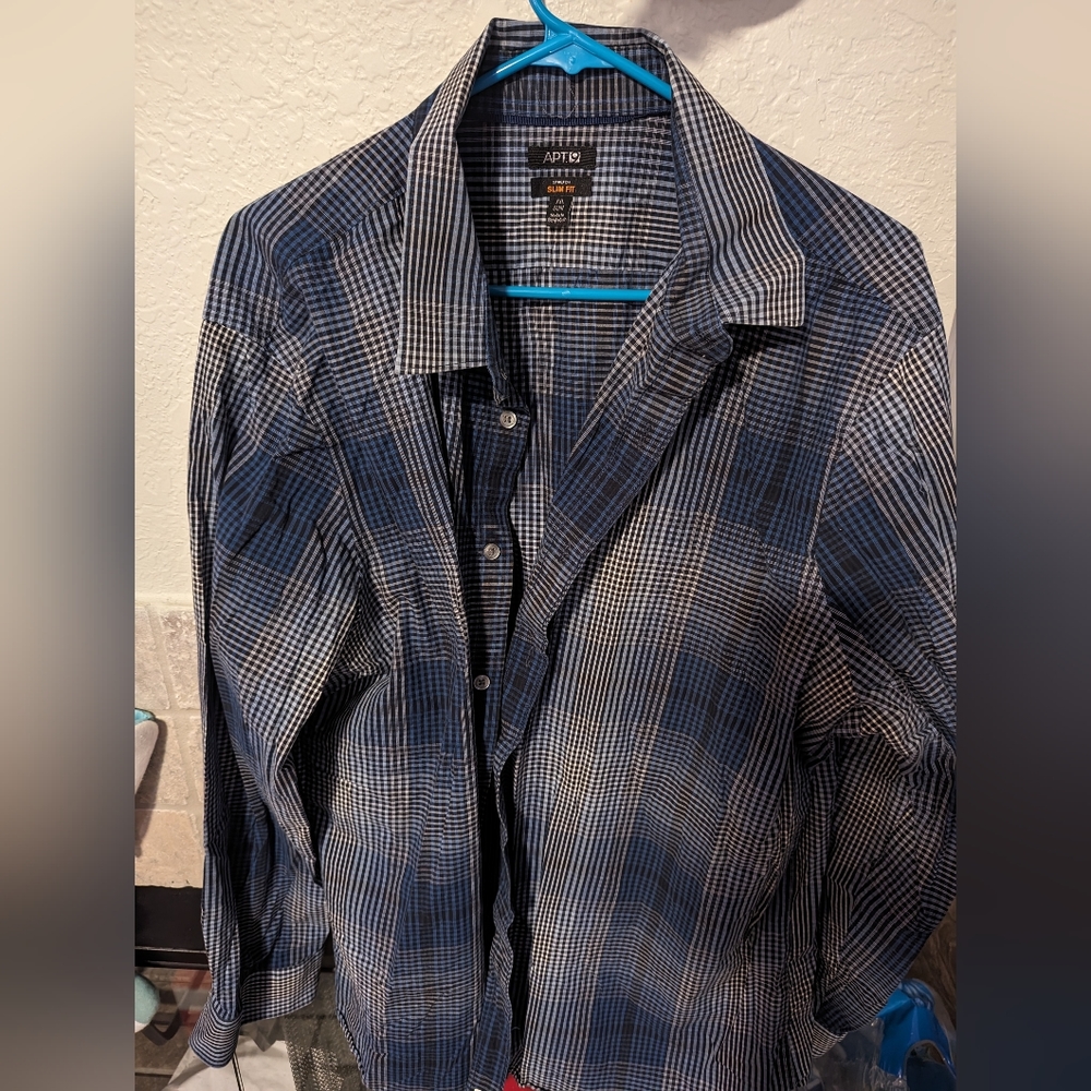 Apt. 9 long sleeve button down dress shirt Men’s size XXL